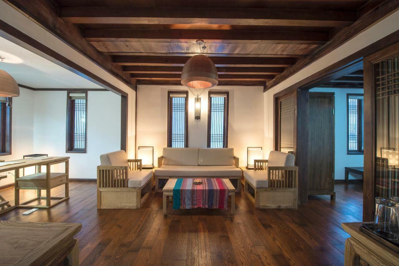 Lijiang Cheriton Hotel Exteriör bild